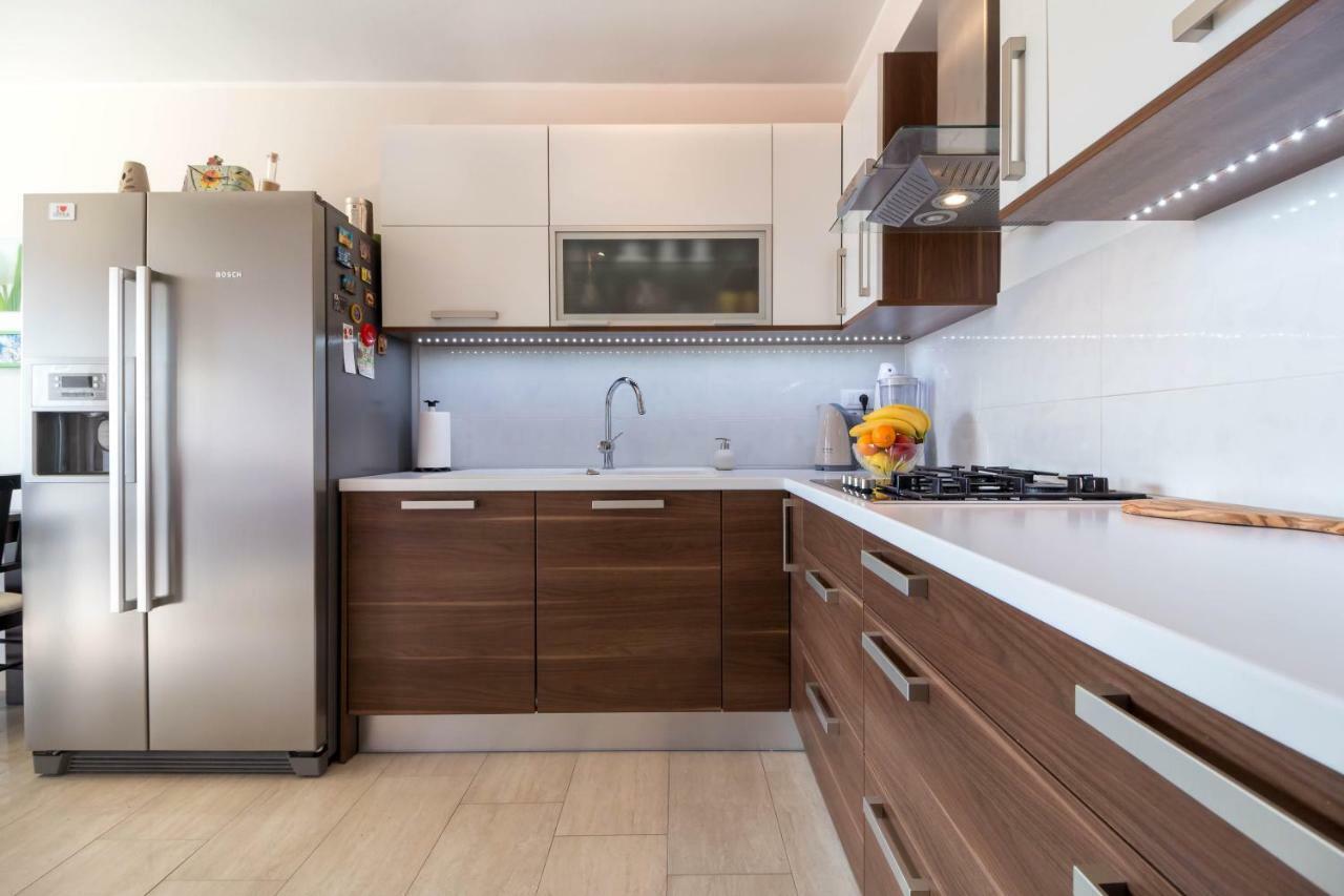 Luxury Apartment Sea بولا المظهر الخارجي الصورة