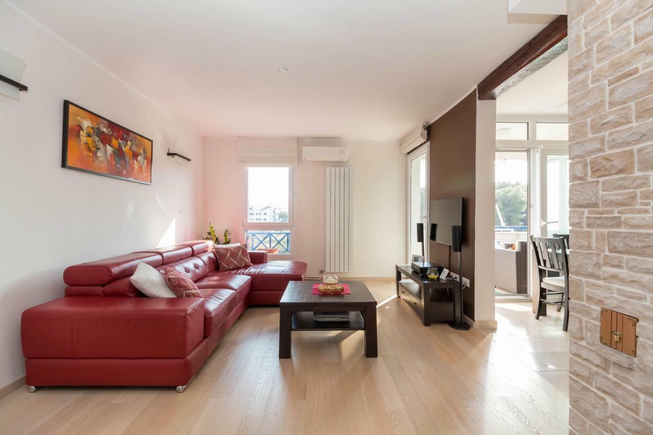 Luxury Apartment Sea بولا المظهر الخارجي الصورة